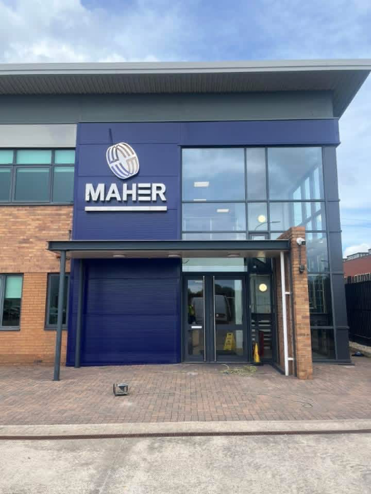 Commercial Cladding Spray Refurbishment – Maher, Sheffield